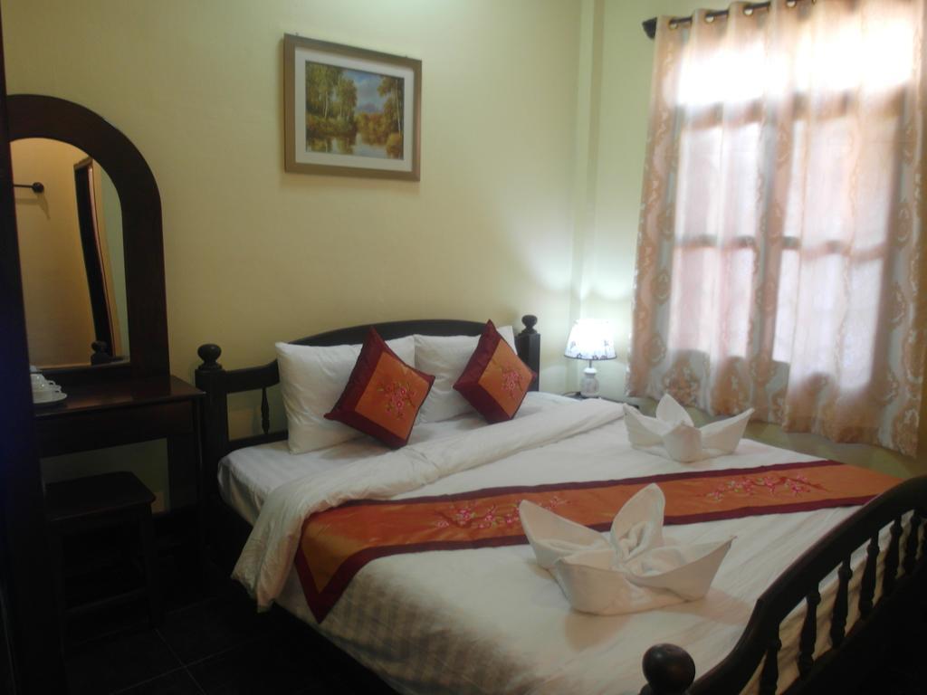 Kinnaly Place House Luang Prabang Habitación foto